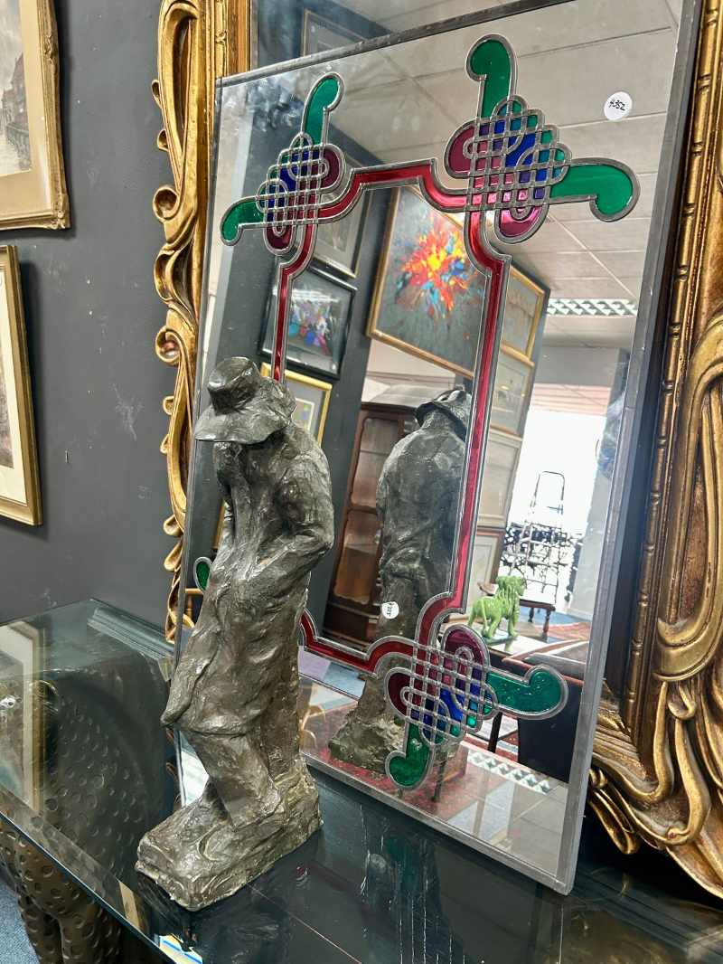 Beautiful Paintings And Household Furnishings thumbnail 11