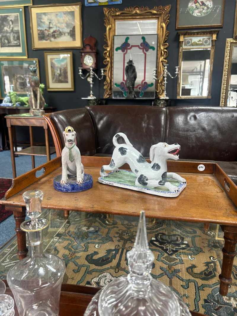 Beautiful Paintings And Household Furnishings thumbnail 28