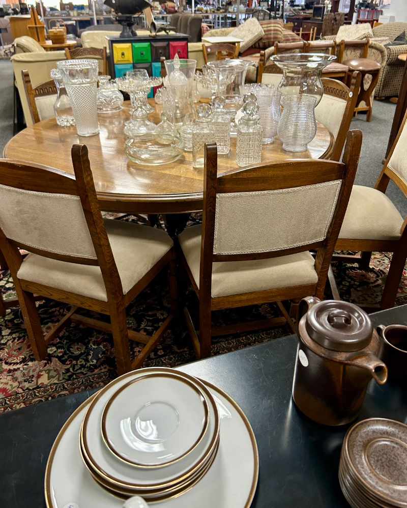 Beautiful Household Furnishings thumbnail 9