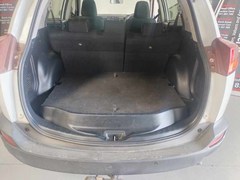 2014 TOYOTA RAV4 2.0 GX thumbnail 7