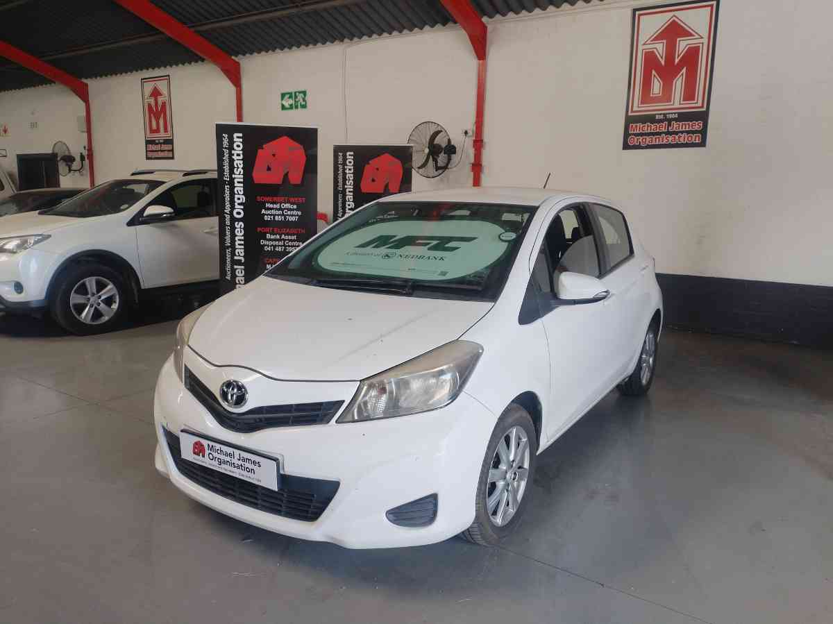 2013 TOYOTA YARIS 13 XS 5DR