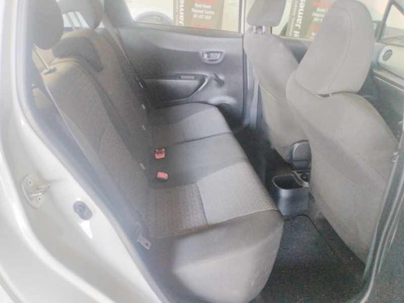 2013 TOYOTA YARIS 13 XS 5DR thumbnail 6