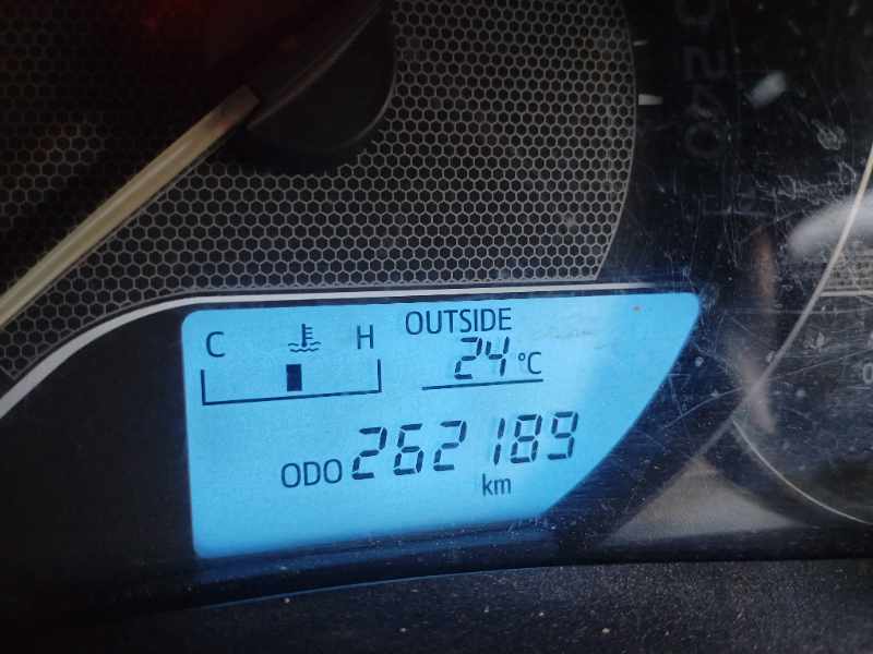 2015 TOYOTA COROLLA 1.4D ESTEEM thumbnail 9