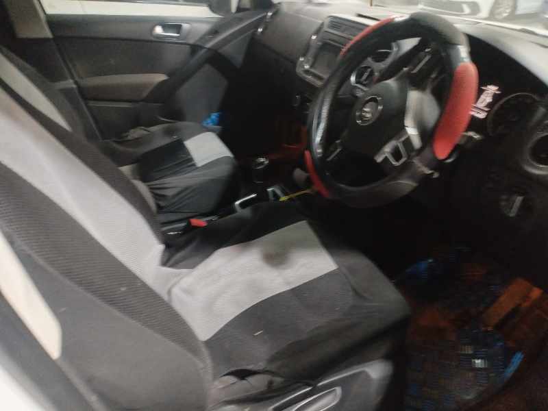 2013 VOLKSWAGEN TIGUAN 1.4 TSi thumbnail 8