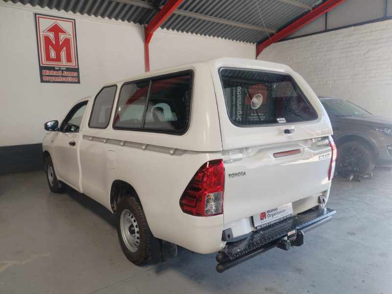 2025 TOYOTA HILUX 2.4 GD S A/C P/U S/C thumbnail 6