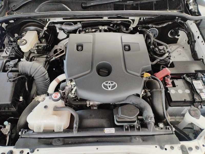 2024 TOYOTA HILUX 2.8 GD-6 RB LEGEND A/T P/U D/C thumbnail 11