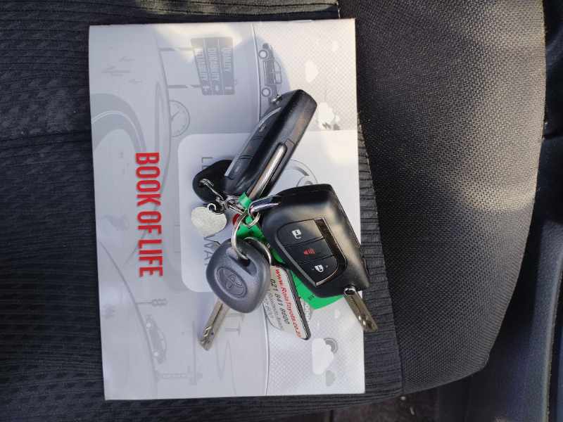 2023 TOYOTA HILUX 2.4 GD-6 RB RAIDER P/U S/C thumbnail 12