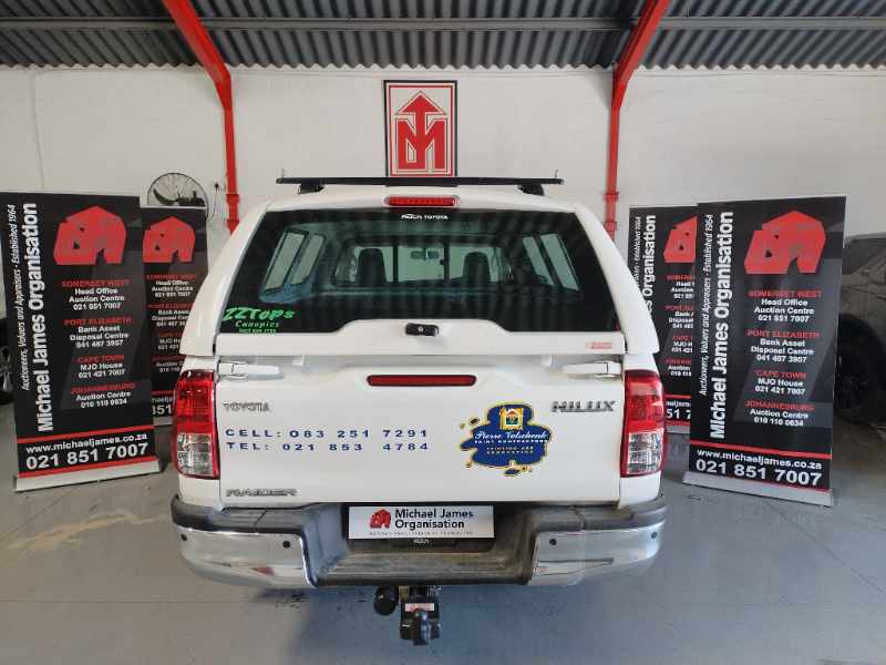 2024 TOYOTA HILUX 2.4 GD-6 RB RAIBER P/U S/C thumbnail 4