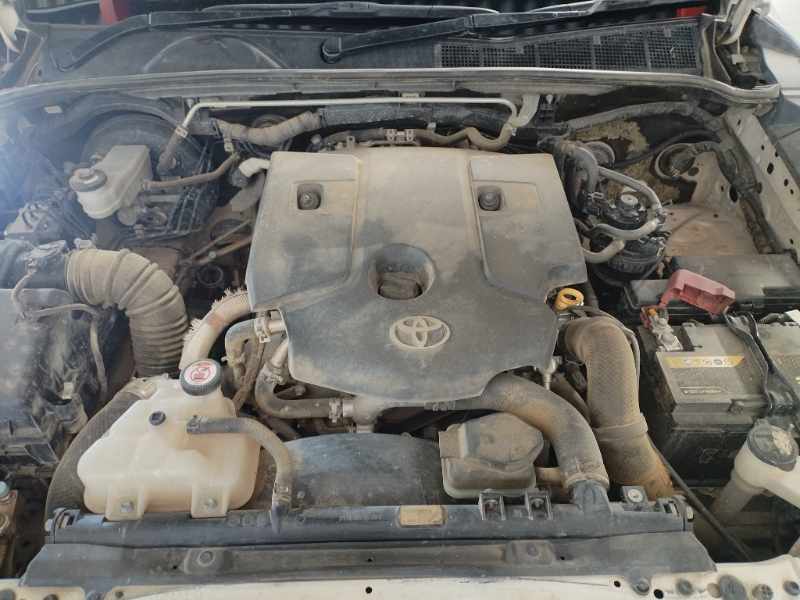 2020 TOYOTA HILUX 2.4 GD6 S/C P/U thumbnail 10