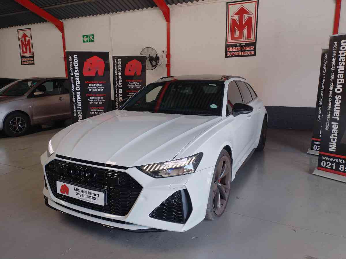 2025 AUDI RS6 AVANT PERFORMANCE QUATTRO