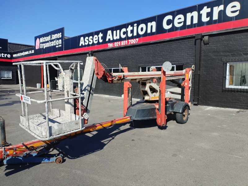 JLG INDUSTRIES INC - CHERY PICKER T500J thumbnail 2