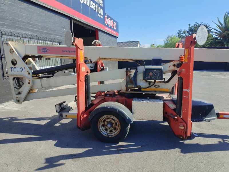 JLG INDUSTRIES INC - CHERY PICKER T500J thumbnail 4