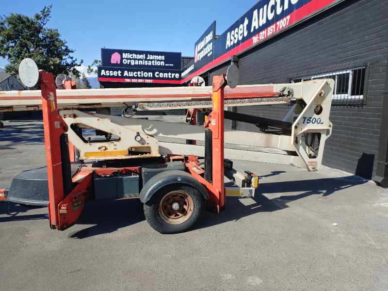JLG INDUSTRIES INC - CHERY PICKER T500J thumbnail 5