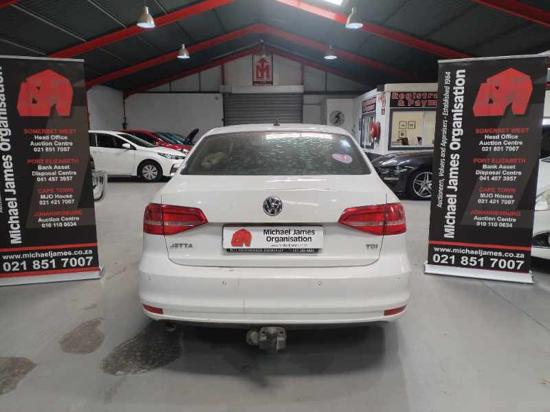 2015 VOLKSWAGEN JETTA GP 1.6 TDi thumbnail 4