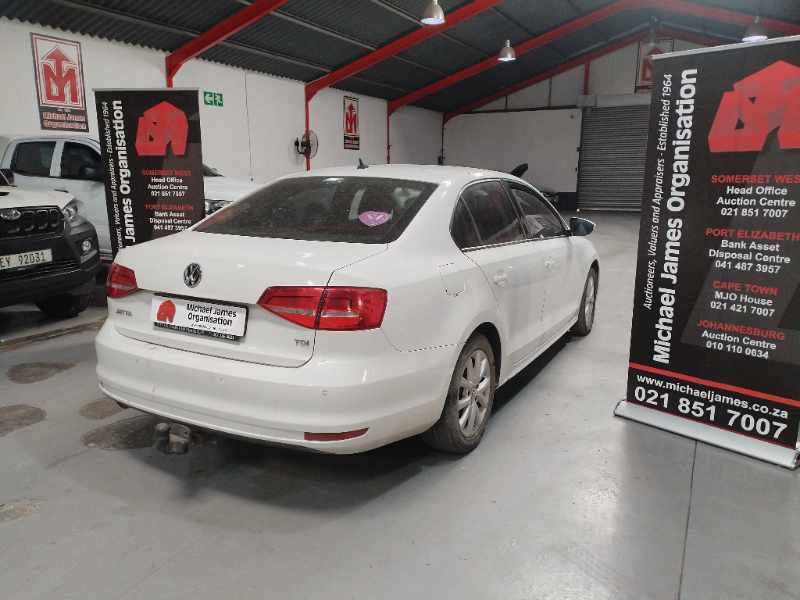 2015 VOLKSWAGEN JETTA GP 1.6 TDi thumbnail 5