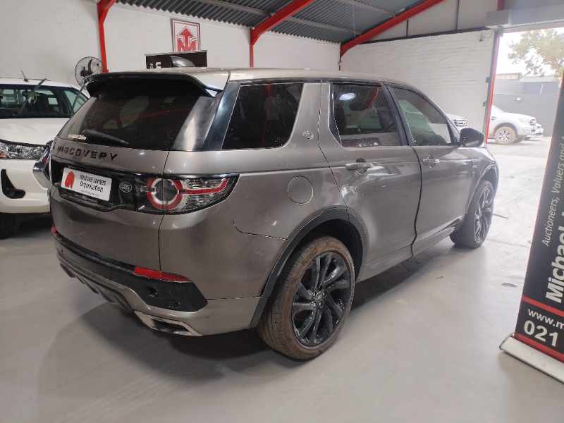 2017 LAND ROVER DISCOVERY SPORT 2.0i4 D HSE thumbnail 7