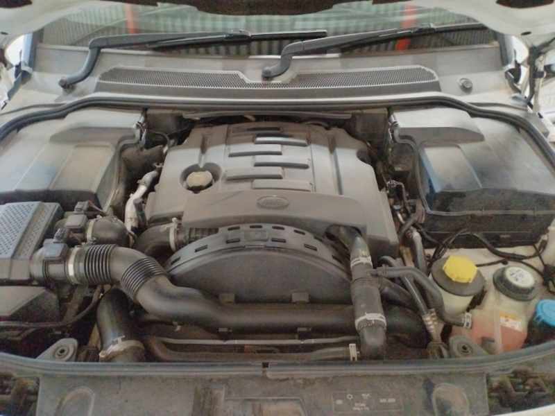 2013 LAND ROVER DISCOVERY 4 3.0 TD/SD V6 thumbnail 11