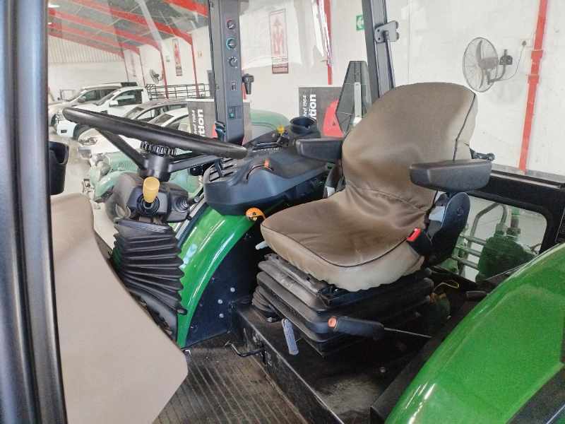 2021 JOHN DEERE 6120 B TRACTOR thumbnail 7