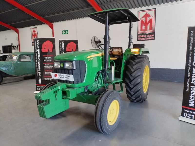 2021 JOHN DEERE 5075 E TRACTOR thumbnail 2