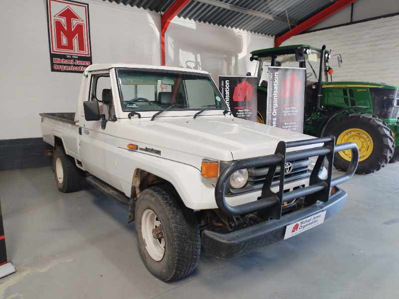 1998 TOYOTA LAND CRUISER DIESEL P/U S/C thumbnail 3