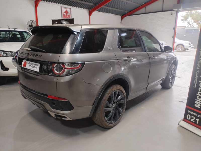 2017 LAND ROVER DISCOVERY SPORT 2.0i4 D HSE thumbnail 7