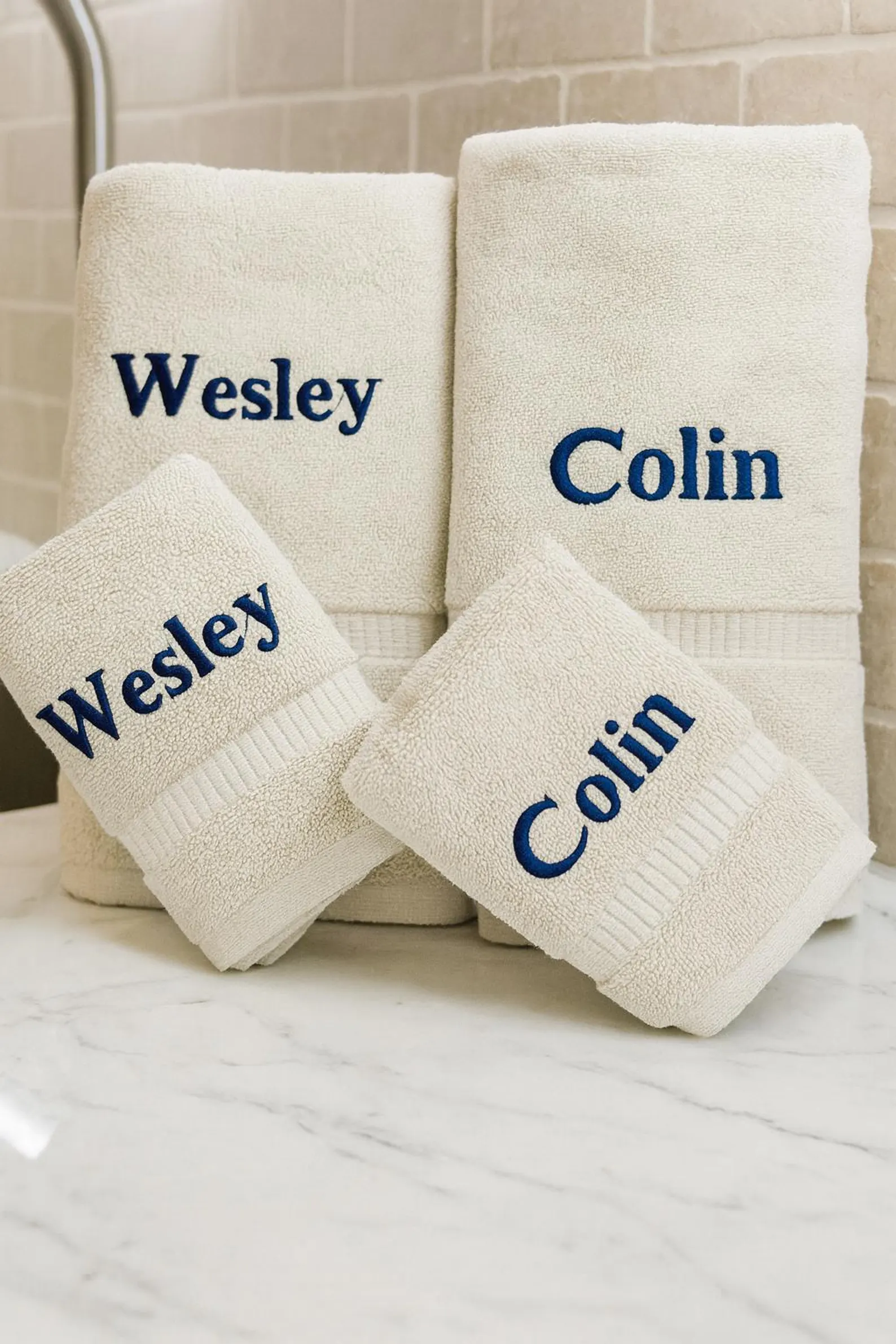 Monogrammed Turkish Cotton Towel Set thumbnail 3