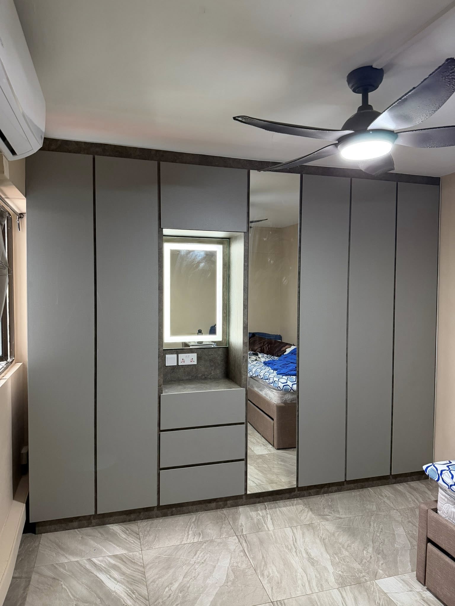 Contemporary Grey Wardrobe with Vanity