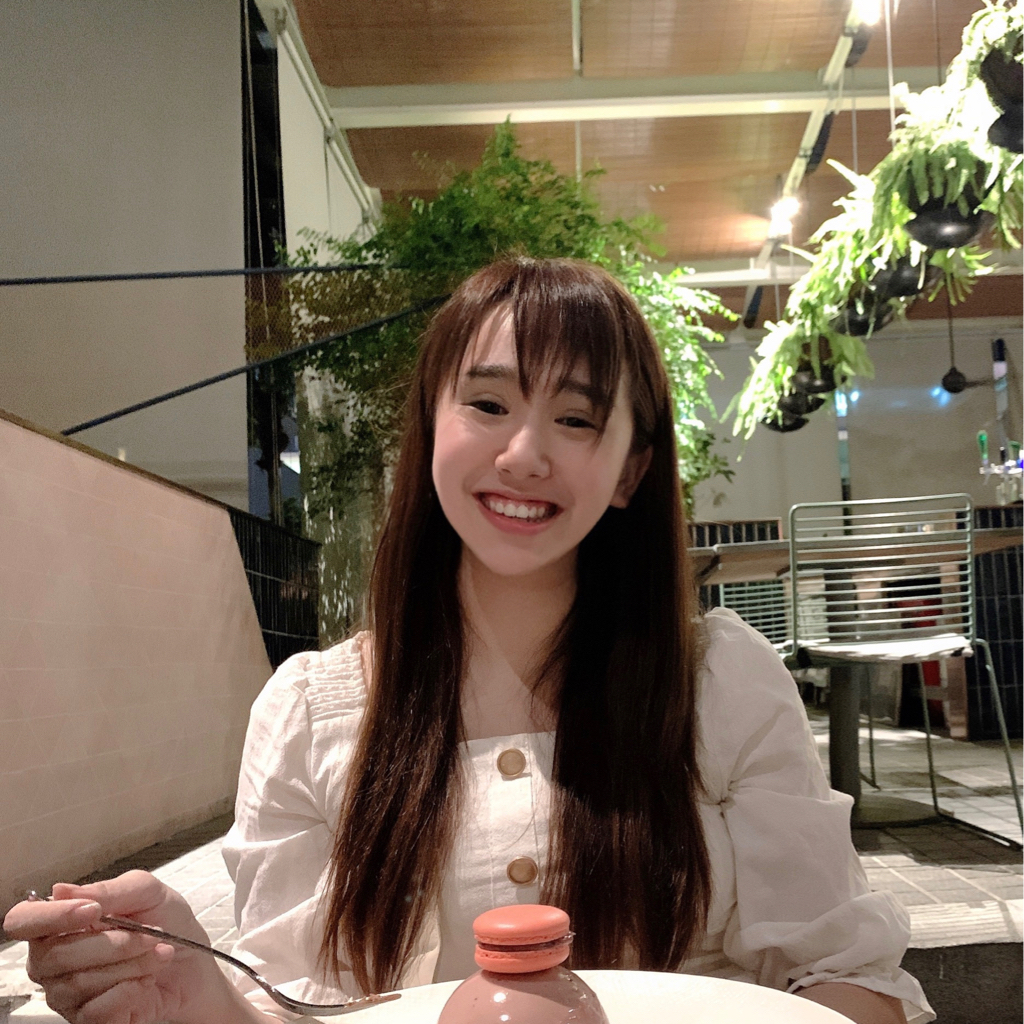 Xinyi Phang's avatar'