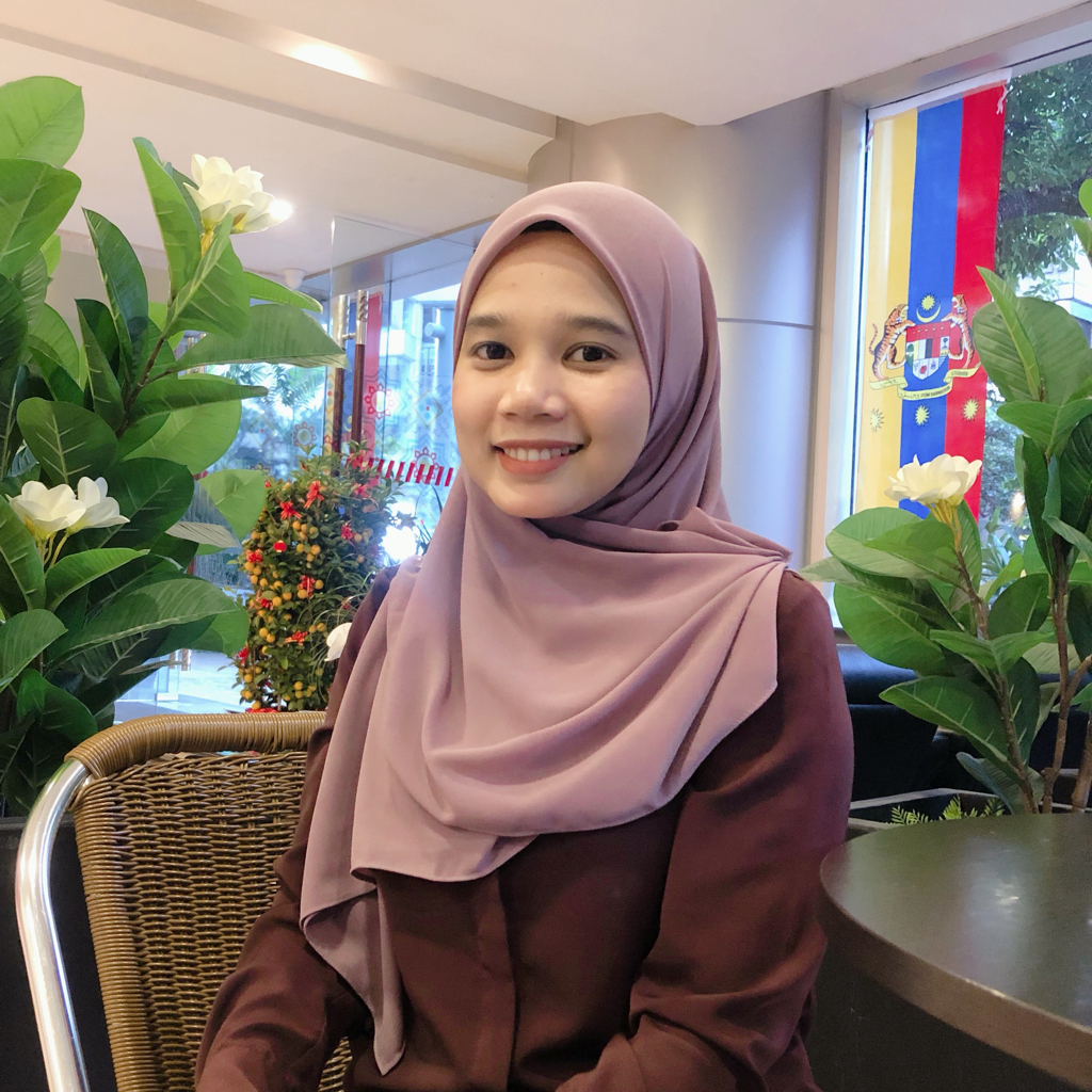 Aireen Roslee's avatar'