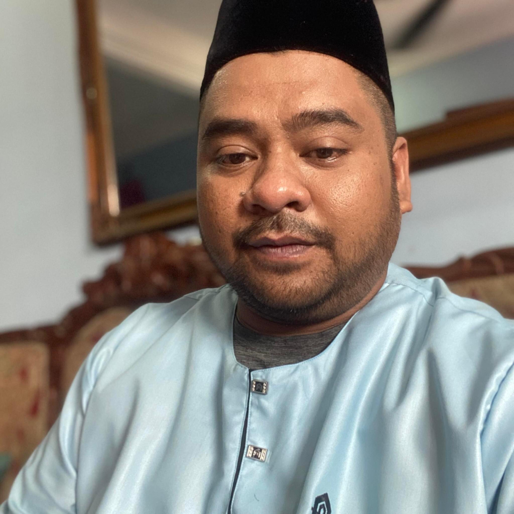 Mohd Ariff Ruzali's avatar'