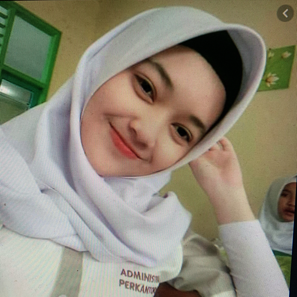 Nurul Yuniar's avatar'