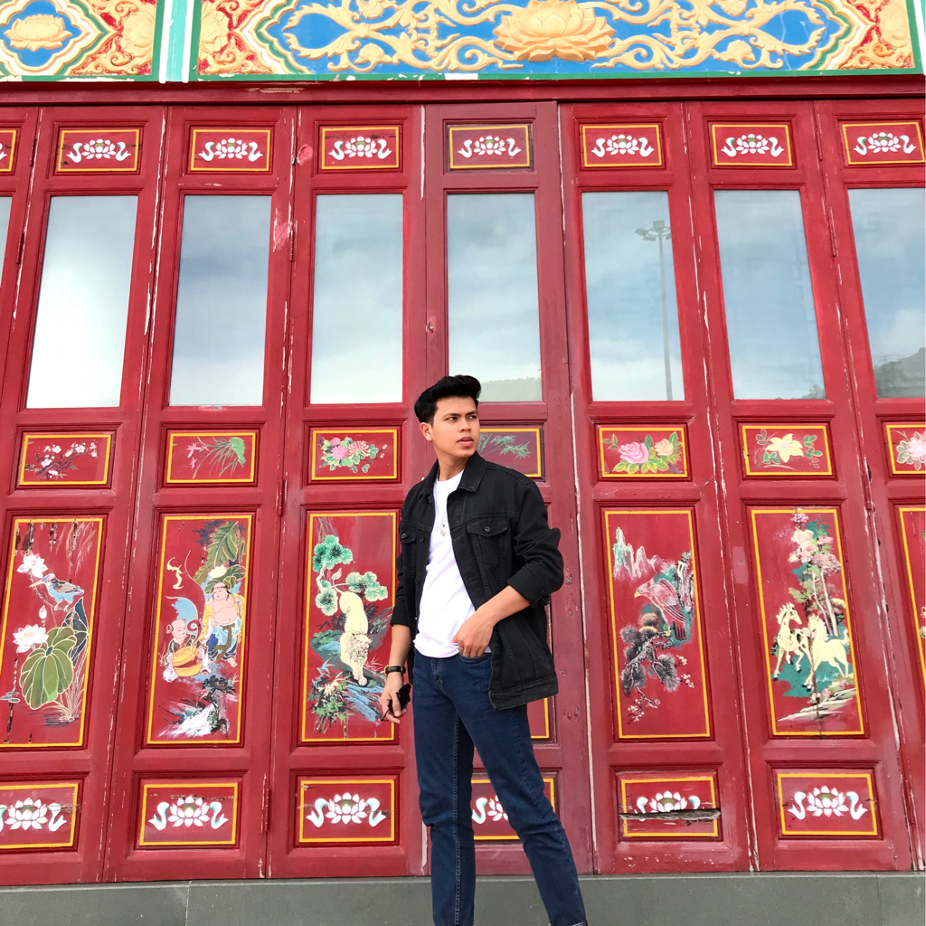 qhairiel azemie bin mohd suffian's avatar'