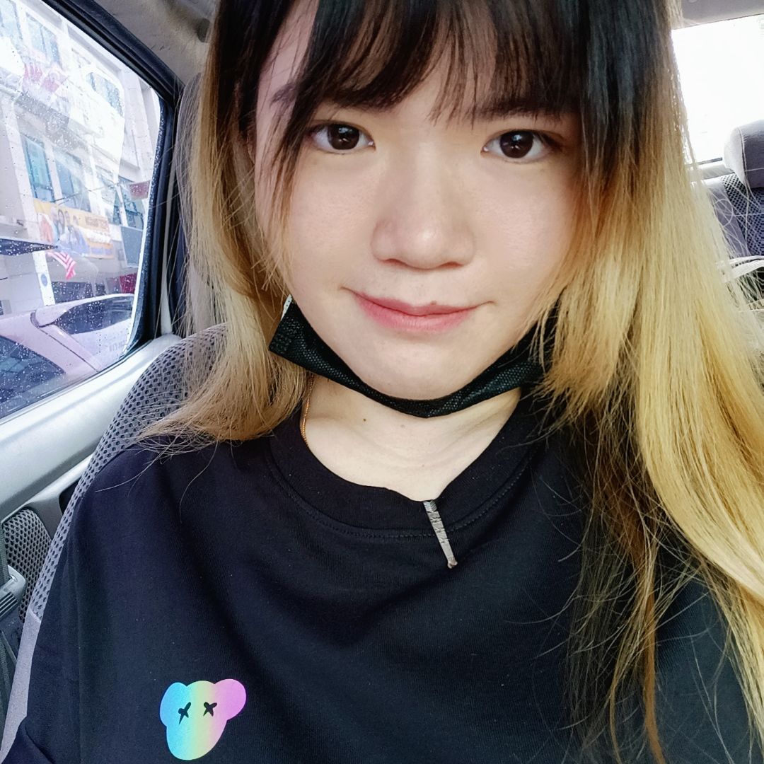 Sandy Wong's avatar'