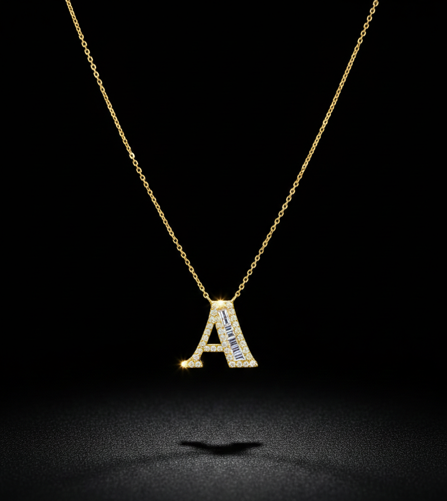 Naszyjnik z literą A "Collier Première Lettre™"