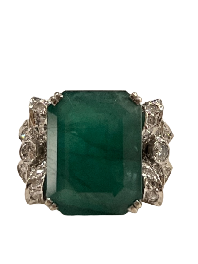 Pierścionek "EmeraldGrandeur™"