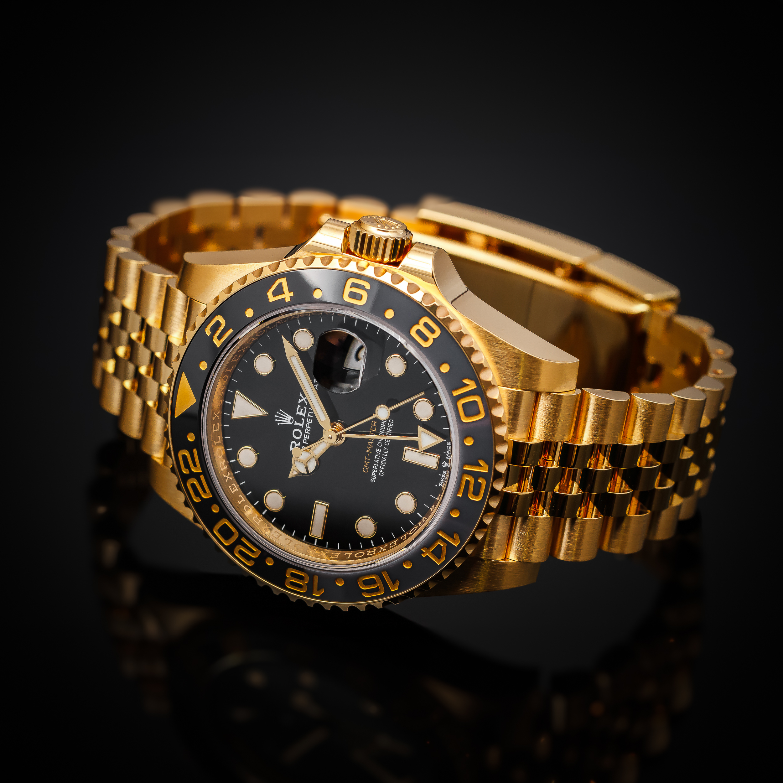 Rolex GMT MASTER II 126718GRNR Jubilee