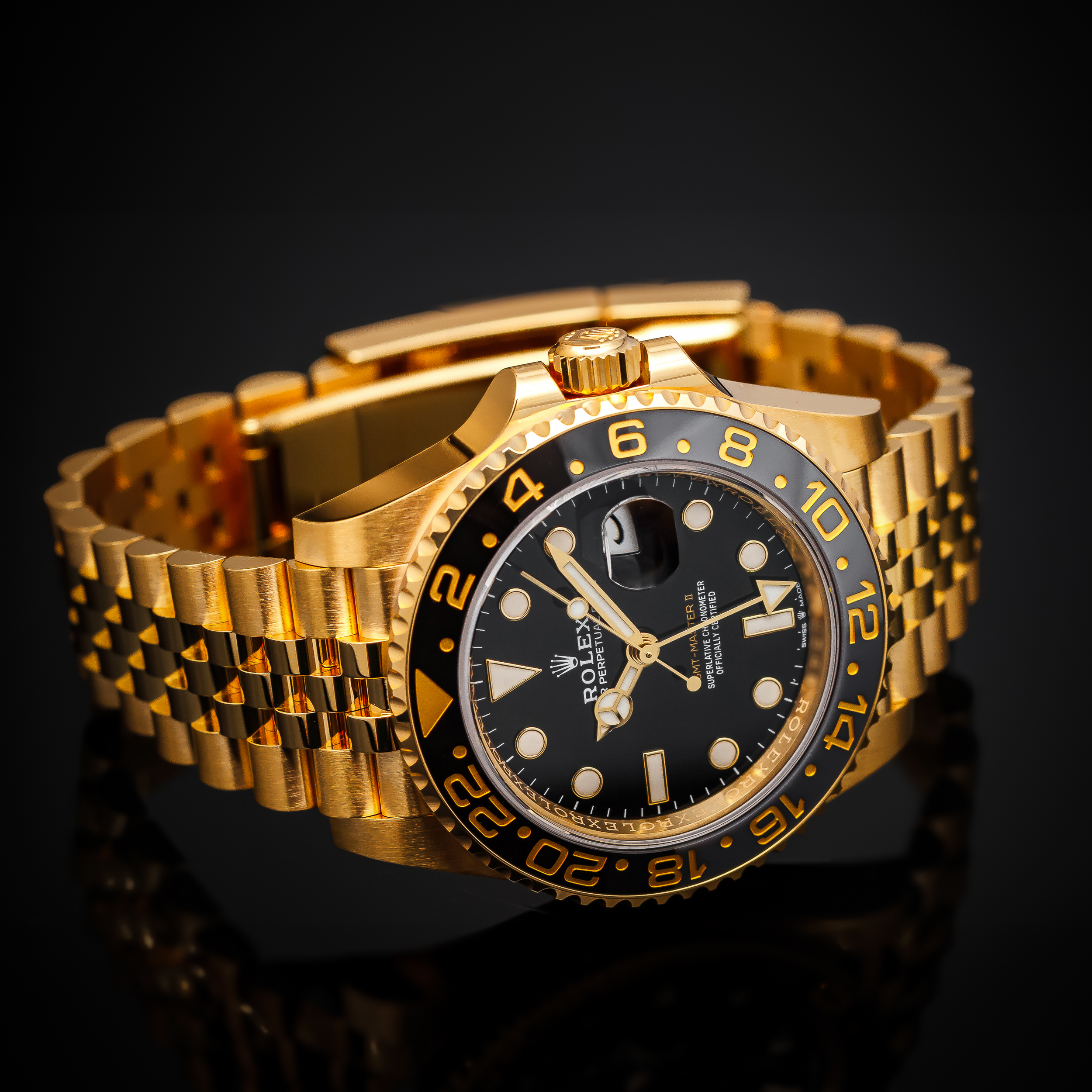 Rolex GMT MASTER II 126718GRNR Jubilee