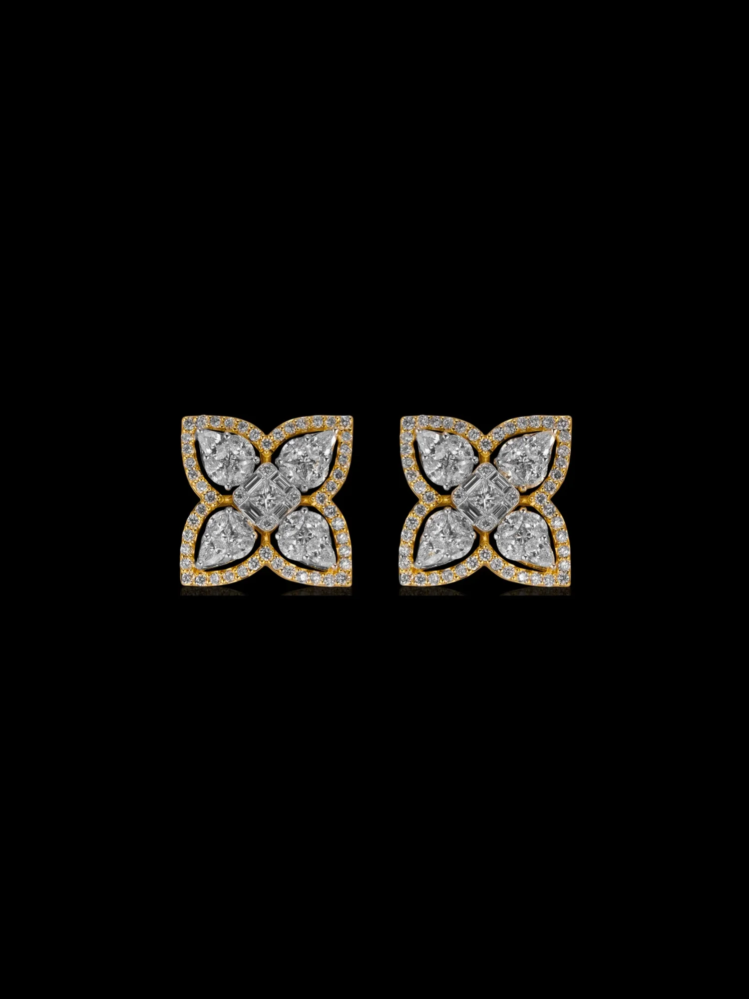 Kolczyki "SparkleBlossom™"