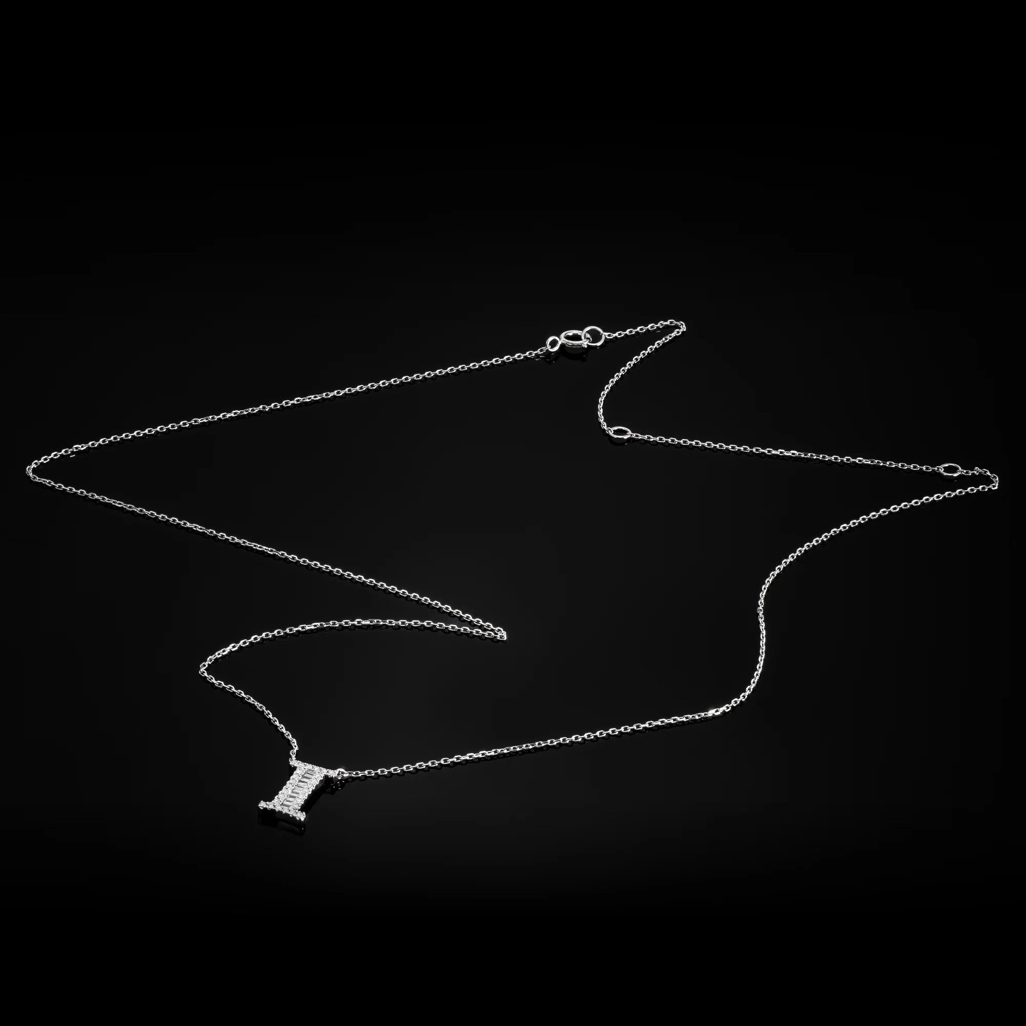 Naszyjnik z literą I "Collier Première Lettre™"