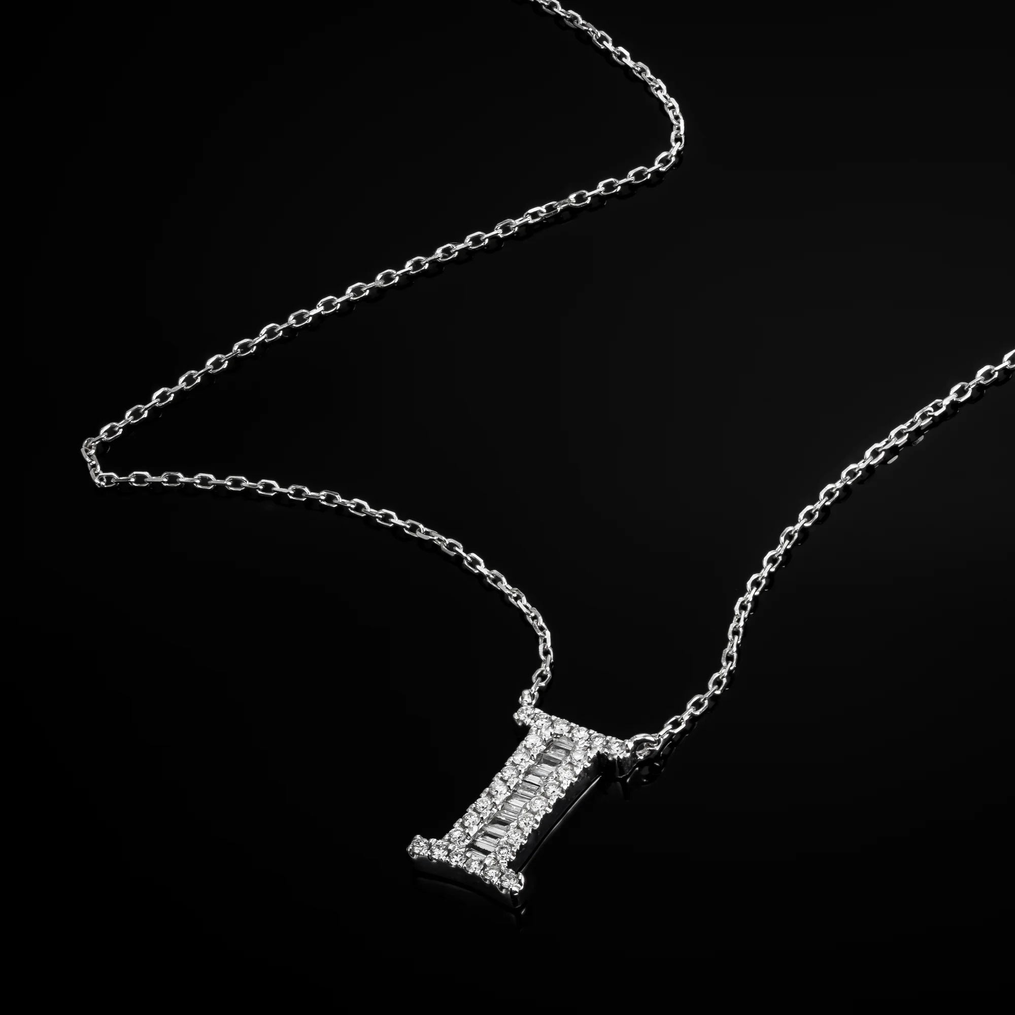 Naszyjnik z literą I "Collier Première Lettre™"
