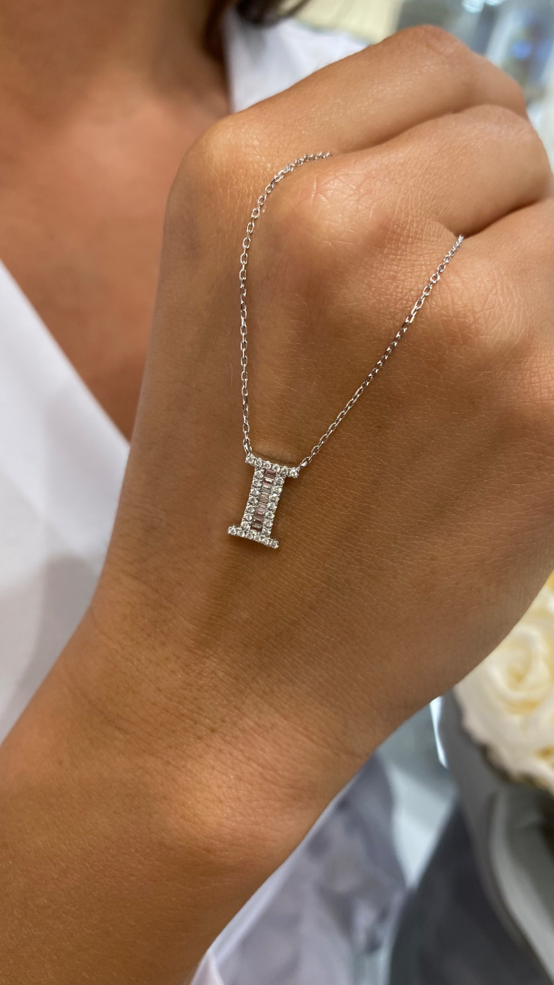 Naszyjnik z literą I "Collier Première Lettre™"