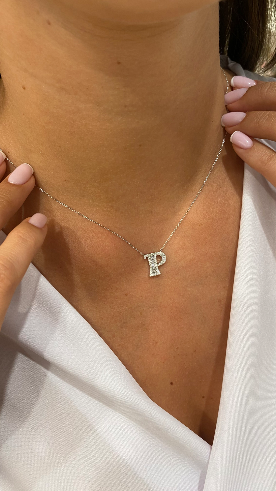 Naszyjnik z literą P "Collier Première Lettre™"