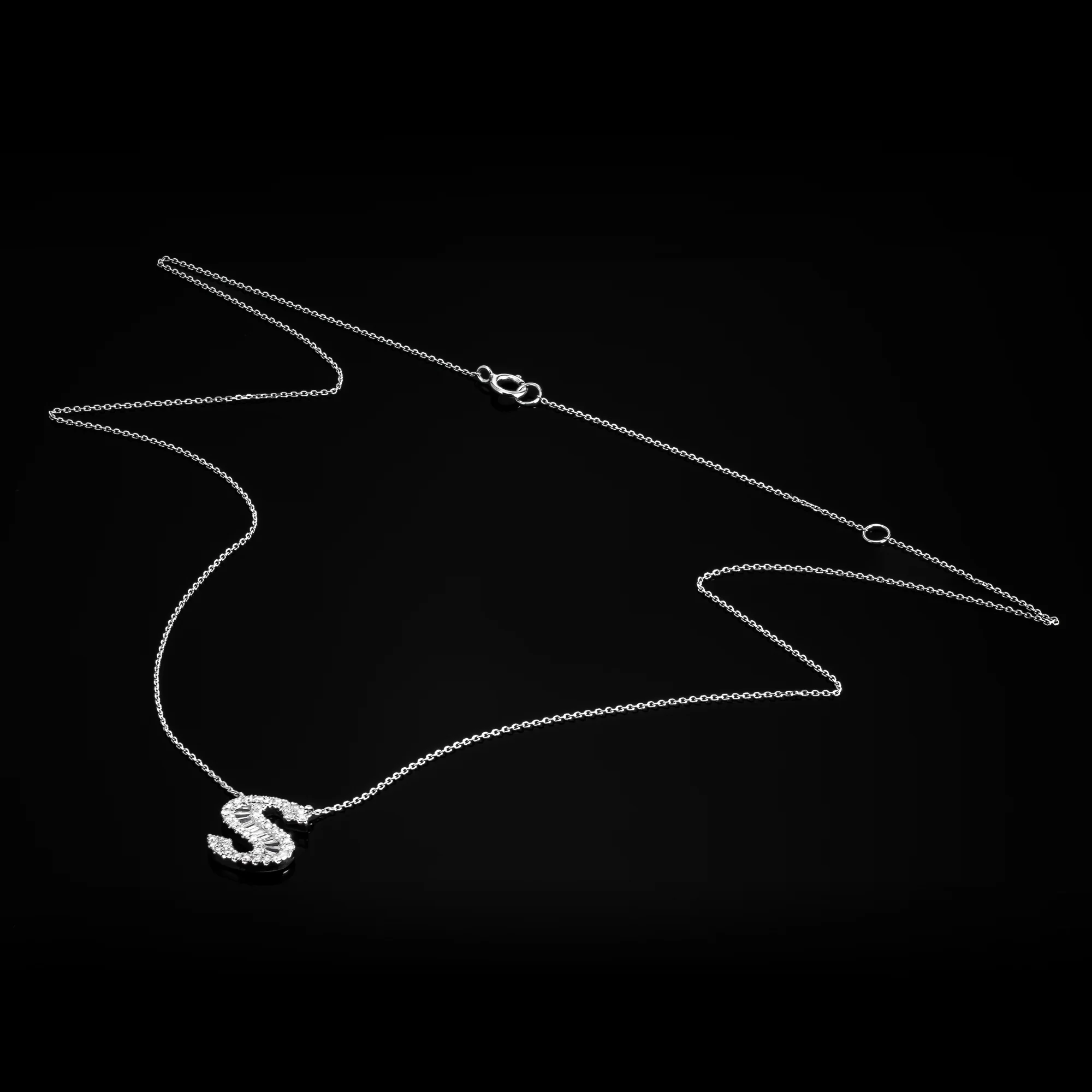 Naszyjnik z literą S "Collier Première Lettre™"