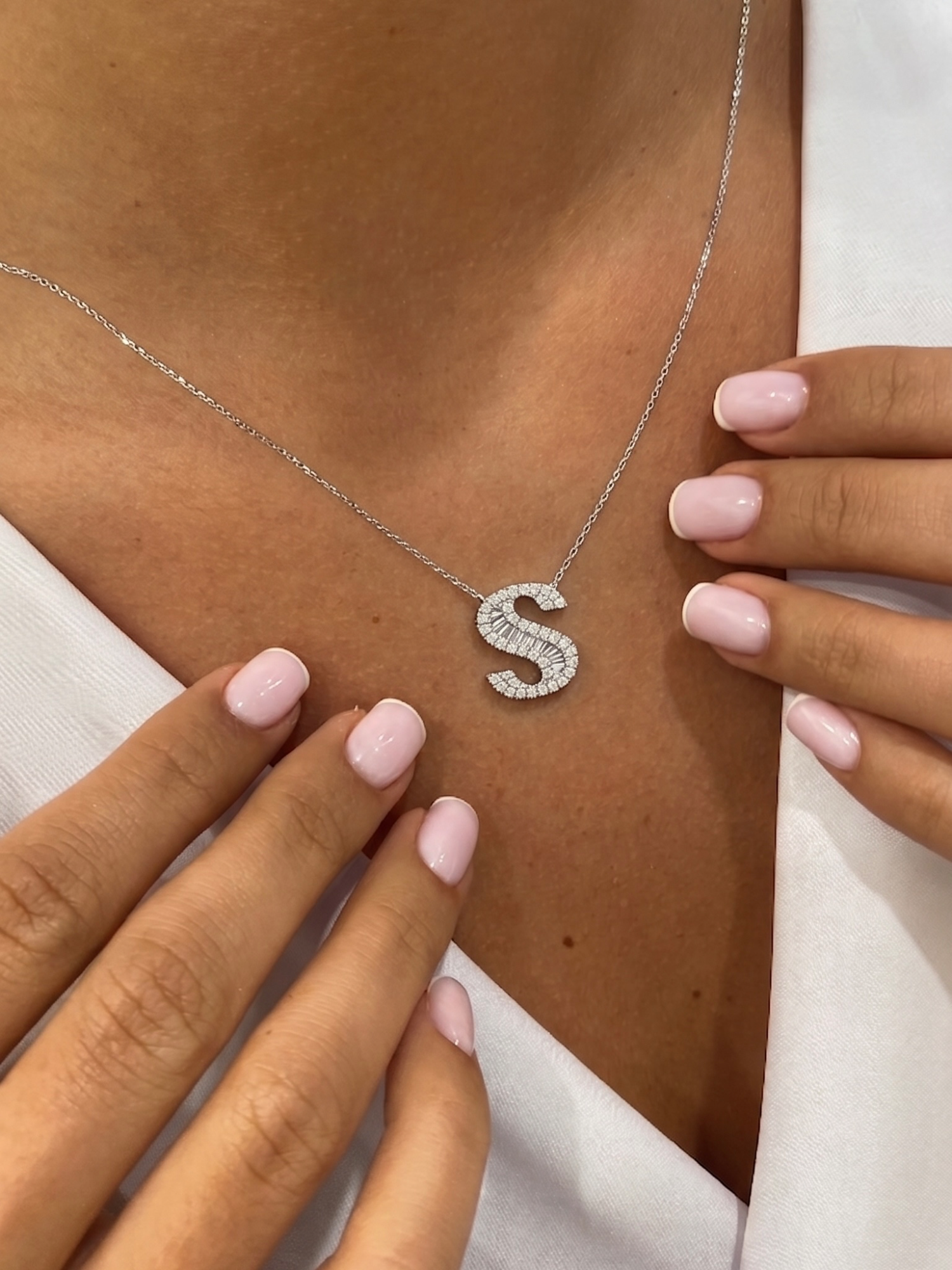 Naszyjnik z literą S "Collier Première Lettre™"