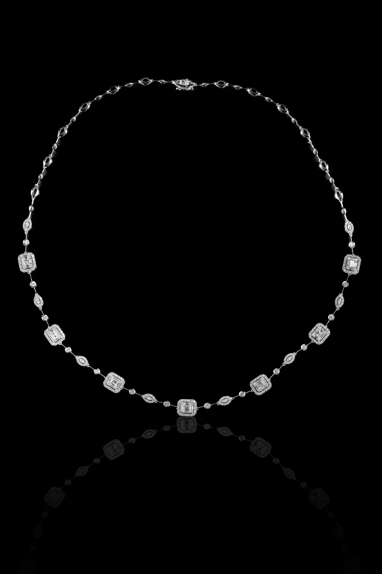 Naszyjnik "Invisible™" 3.00 ct
