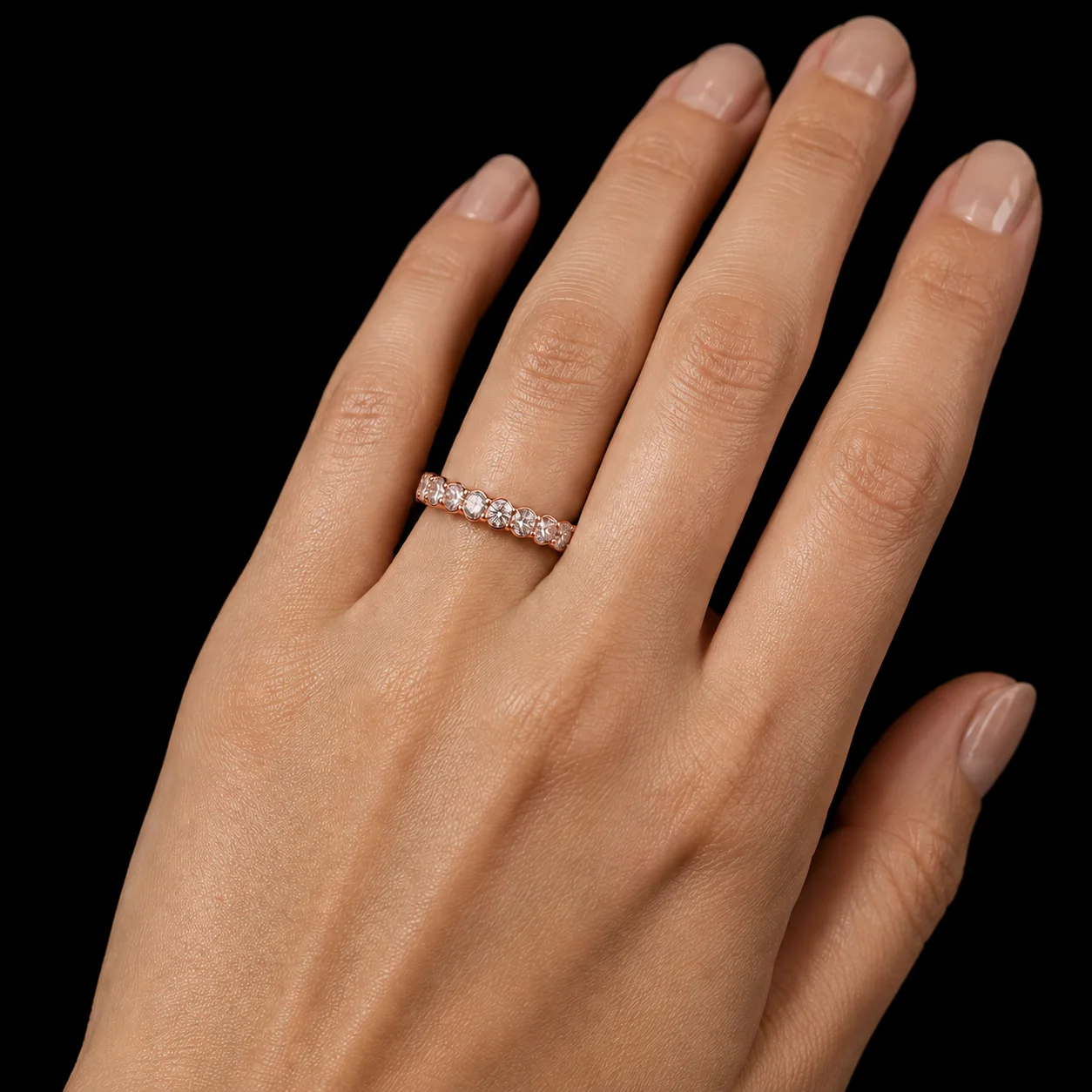 Obrączka „Eternity™" 2.50ct