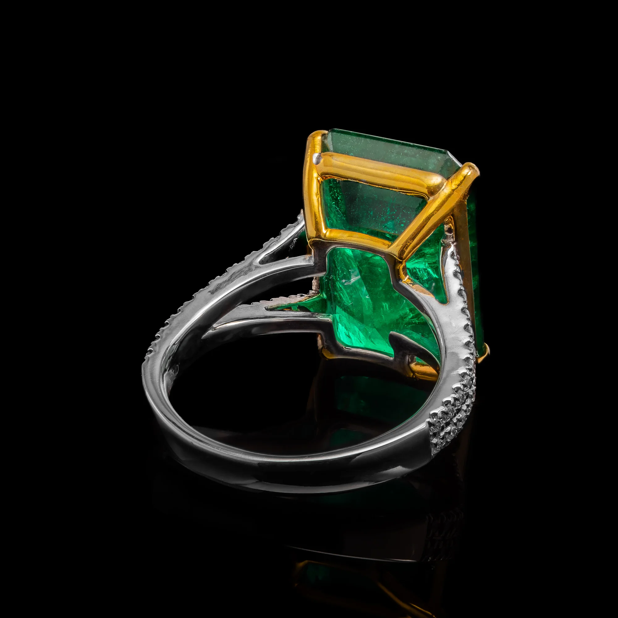 Pierścionek "EmeraldHeritage™"