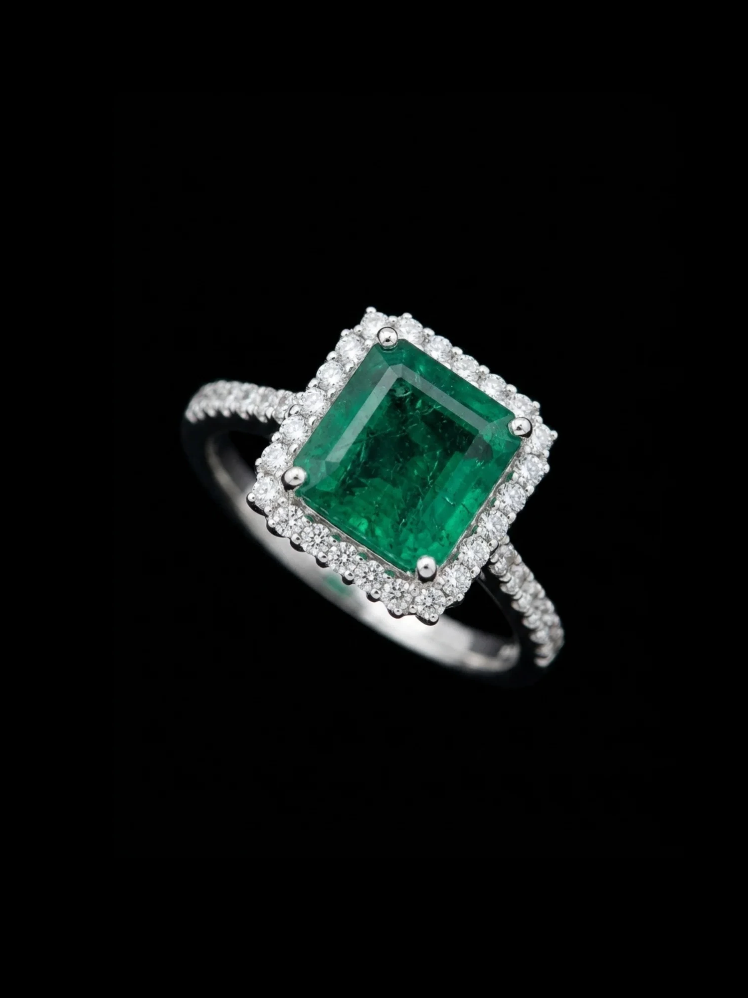 Pierścionek "EmeraldSovereign™"