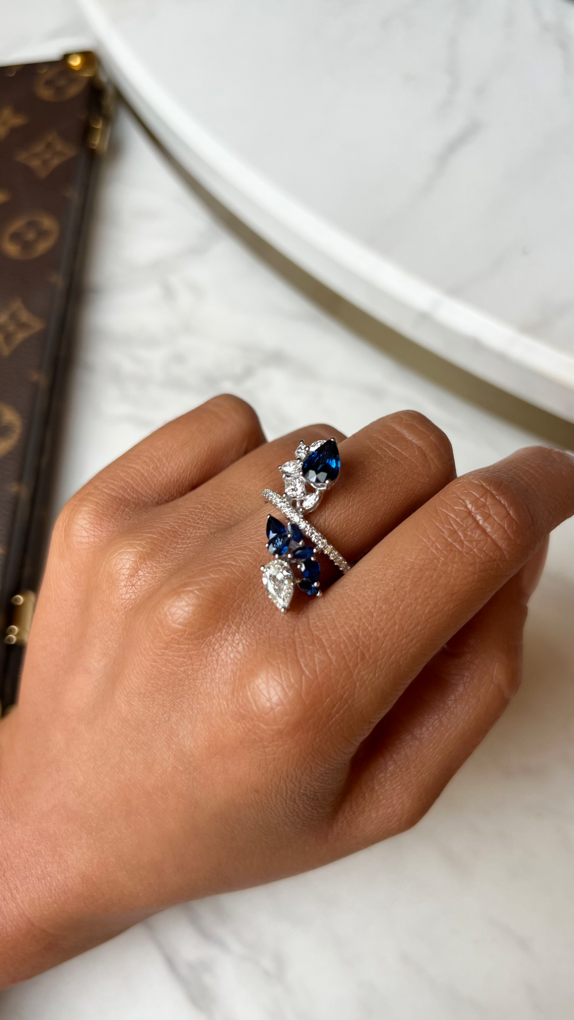 Pierścionek "MagnificientSapphire™"