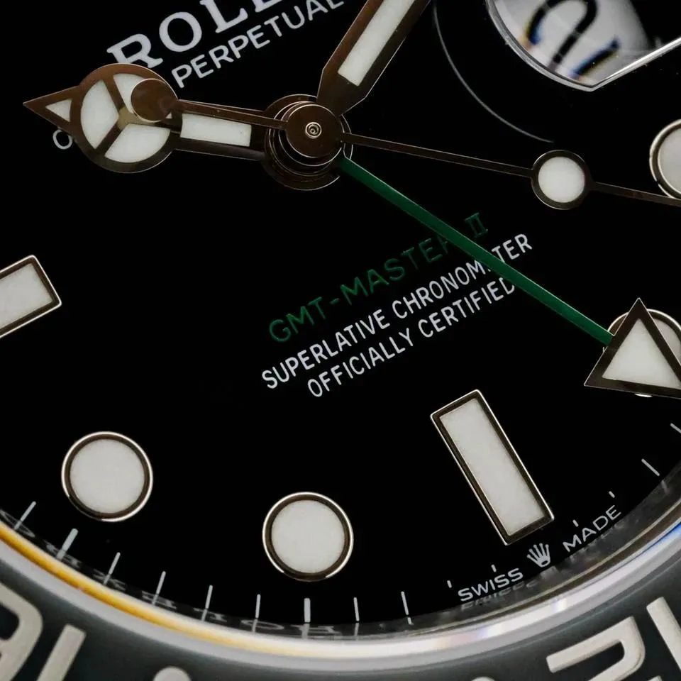 Rolex GMT-Master II 126710GRNR Bruce Wayne miniatura 6